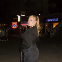 Nina Nst