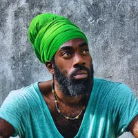 Ras Zacharri