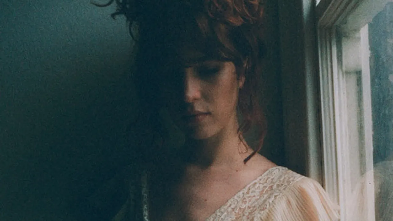 Molly Payton + Henriette