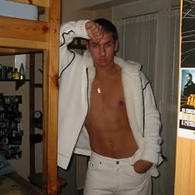 Damien B