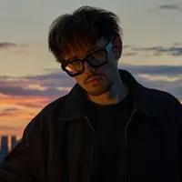 Sunset Løver