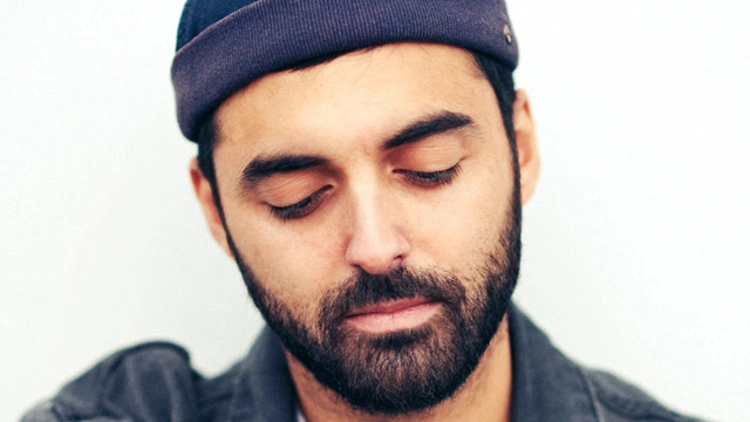Viken Arman & César Merveille Présentent : Vizare