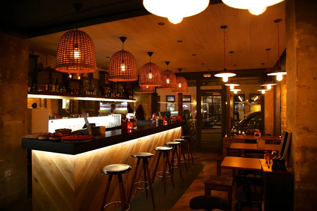 Luz Verde Bar Restaurant Paris