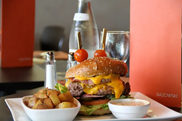 Razowski, les hamburgers chics débarquent rive gauche