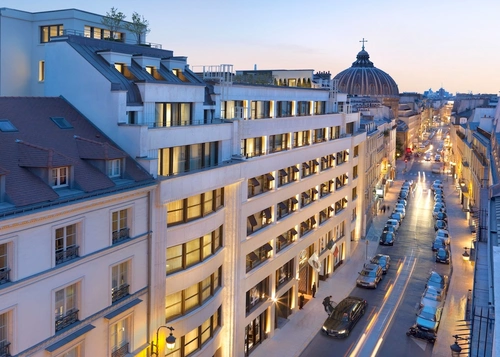 Le Camélia, restaurant du Mandarin Oriental