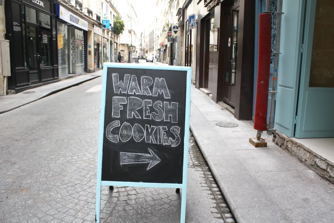 Clove Bakery Shop Paris